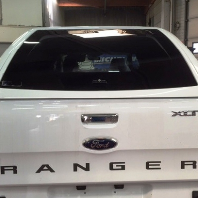 Hard Top Ford Ranger 2016 en adelante Extra Cabina (sin ventanas) 